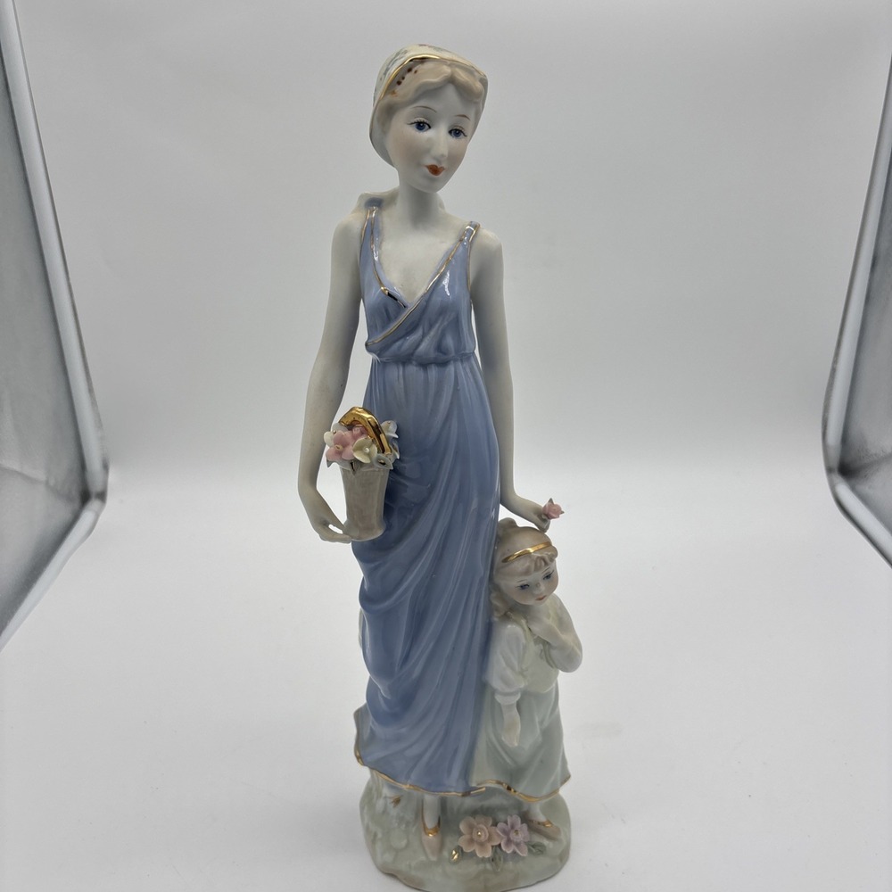Vintage Porcelain Statue Woman With Child And Bouquet 14 1/2 Inches Tall